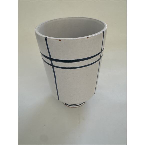 Crate and Barrel Tunise Terracotta Vase Made in Portugal Modern MCM - Picture 2 of 9